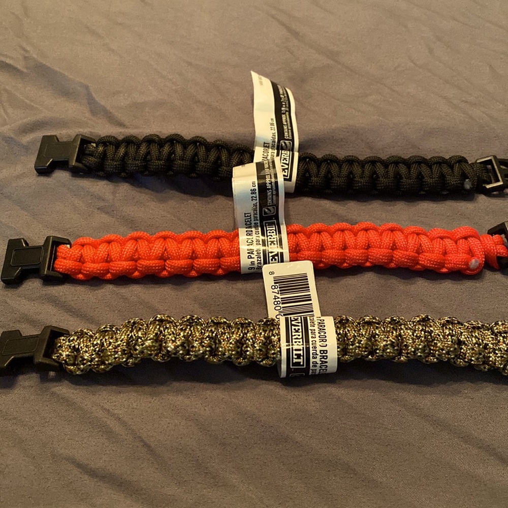 New Everbilt 9 inch Paracord bracelets. Black, Red, or Camo